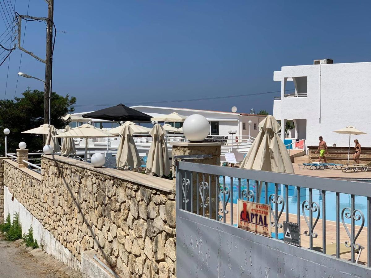 Adel Paradise Adelianos Kampos Dış mekan fotoğraf